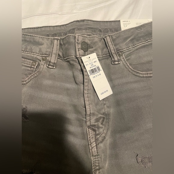 American Eagle Jeans - Picture 2 of 3